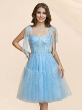 Vestidos de festa em linha A com decote coração, de tule, com laço e estrelas #FEHC016