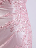 Vestido justo de cetim para festa de formatura, com aplique de miçangas, decote V e saia de coquetel #FEHC001