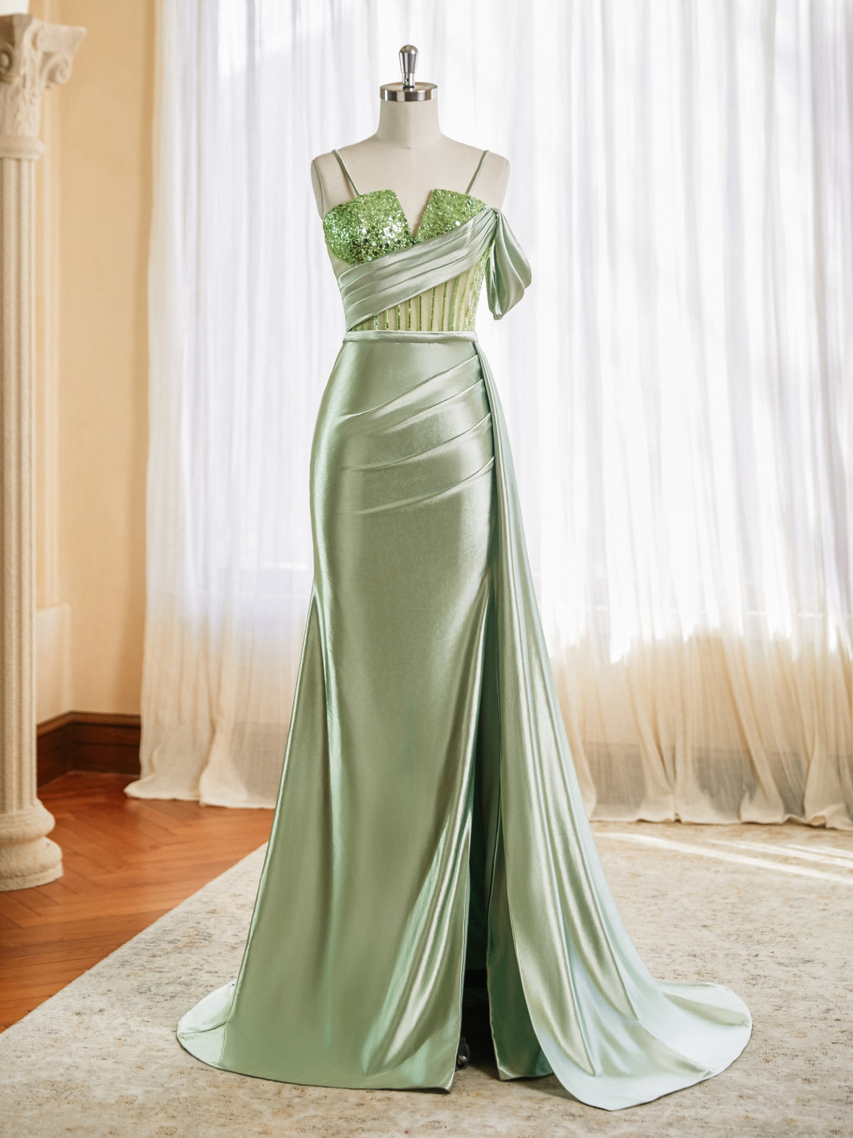 Abschlussballkleid in Meerjungfrauen-Silhouette mit Spaghettiträgern und Pailletten-Korsett, elegantes Abendkleid
